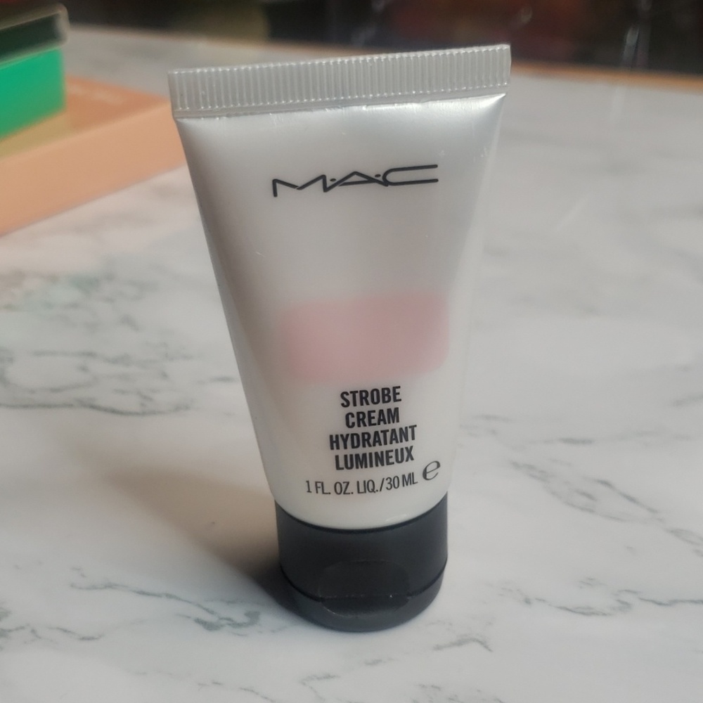 Mac Strobe Cream PinkLite